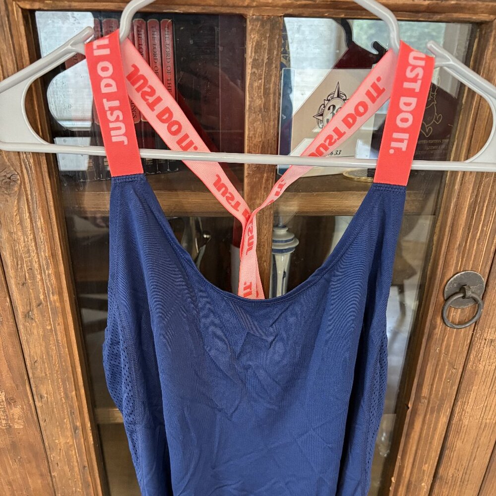 Womens Nike Dri Fit Tank - Size Medium